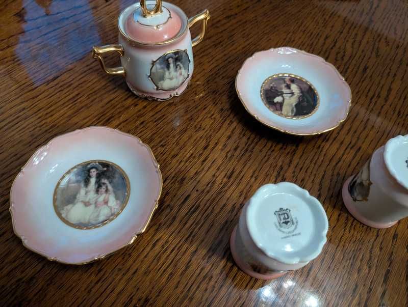 Zestaw porcelany Carlsbad MD – ręcznie zdobiony, złocenia, Czechy