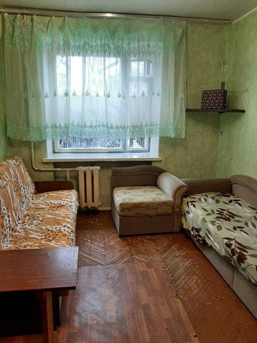 Волкова, комната