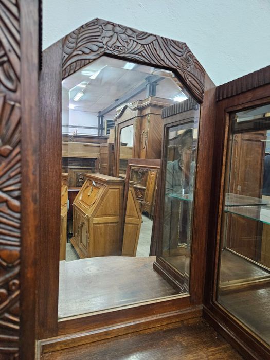 Francuski kredens z przeszkloną witrynką /