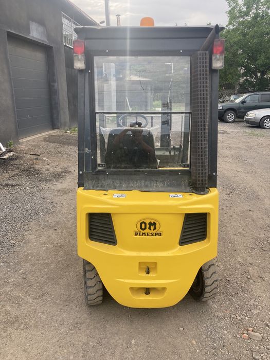 Навантажувач ОМ XD15