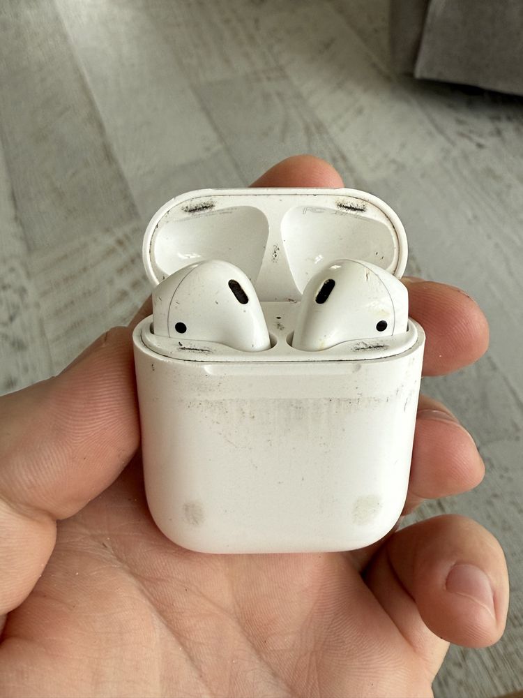 Наушники Apple AirPods 2Gen A2031