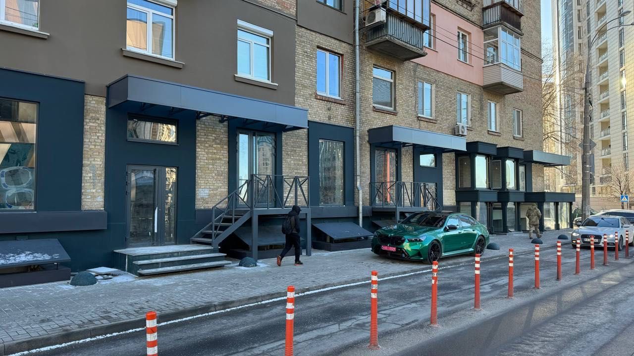 Приміщення в центрі 60 м2, магазин, кавярня, шоу рум, Бульвар фонтанів