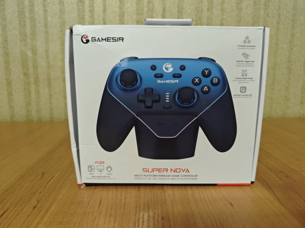 Новинка Геймпад з докстанцією Gamesir Super nova