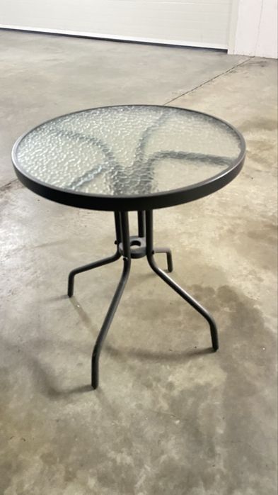 Mesa + 2 Cadeiras de exterior