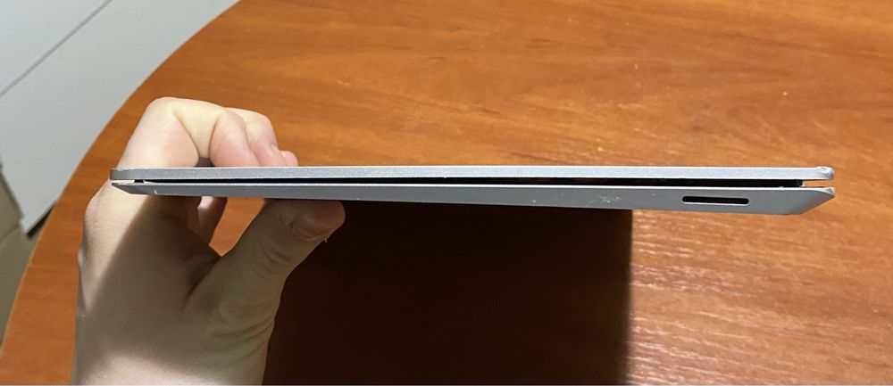 Ноутбук Surface 1867 12" на запчастини! N2428