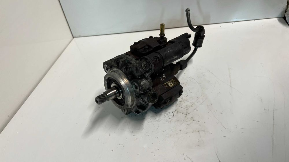 ТНВД Паливний насос Ford C-max
Mondeo Focus Transit Connect 1.8 TDCi