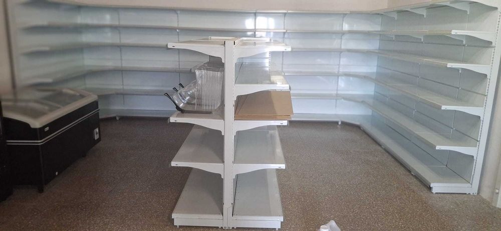 Estanteria de Mercearia semi-novas