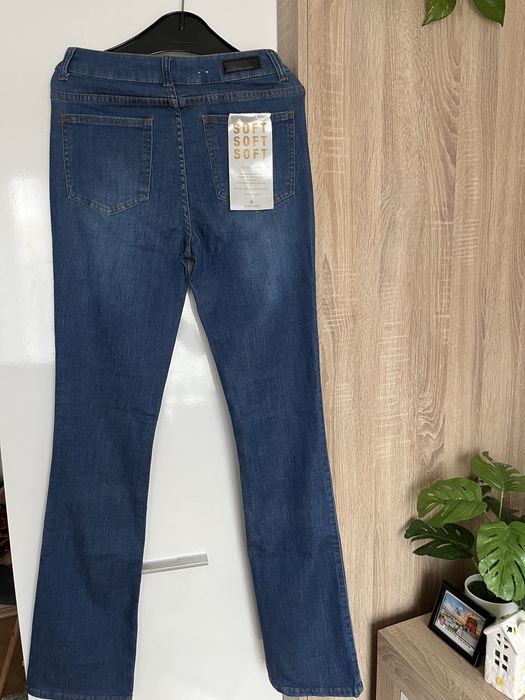Pieces nowe z metką spodnie jeansowe dżinsy M/L dzwony
