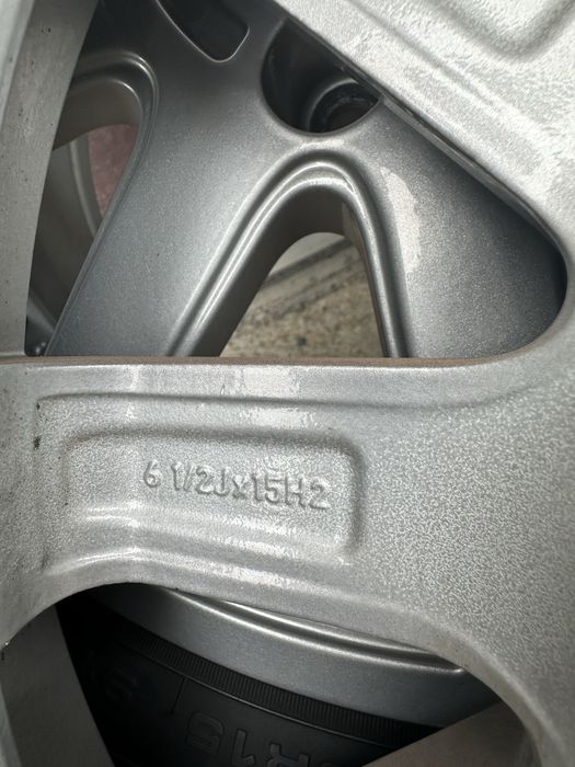 Felgi z oponami 195/65r15 5*112