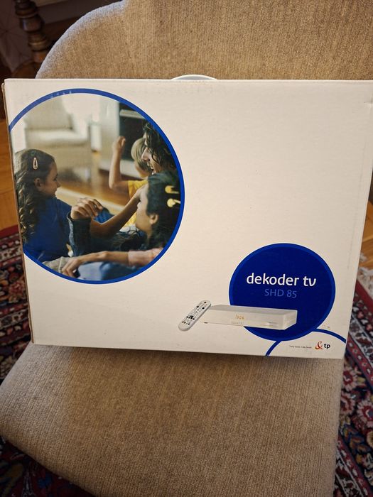 NOWY dekoder tv SHD 85