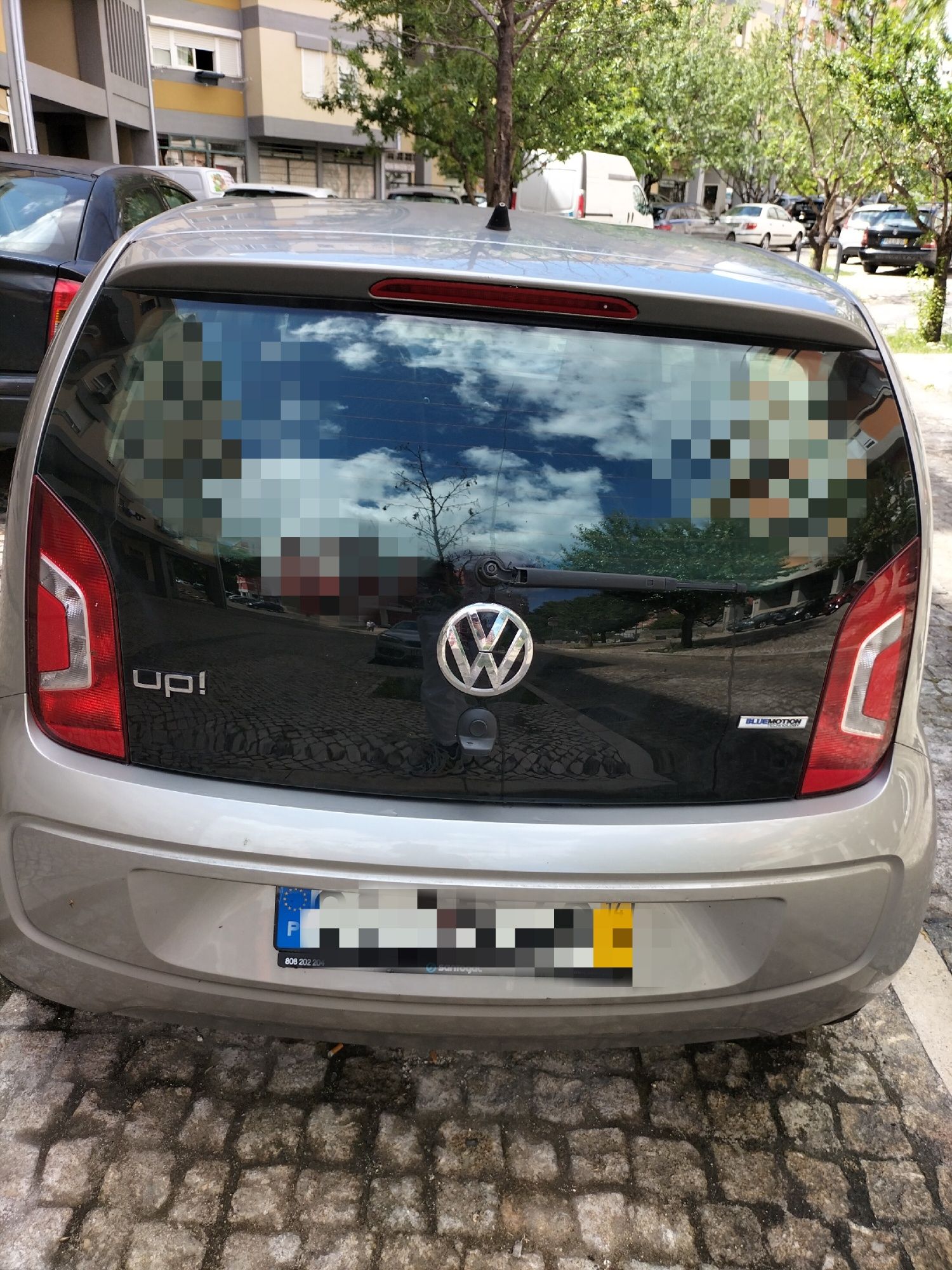 Volkswagen Up 2014