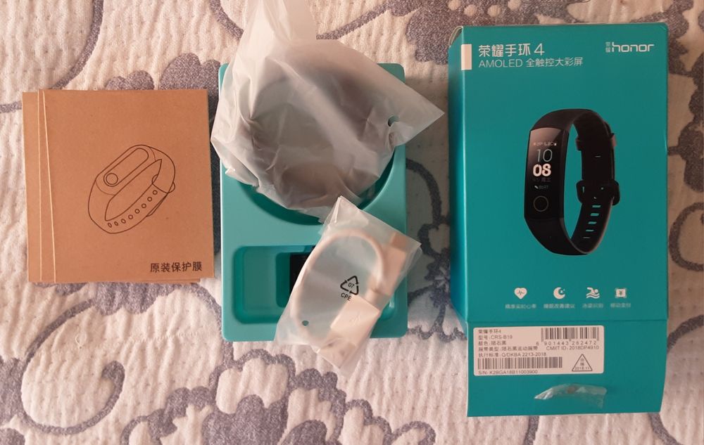 Фітнес-браслет "Honor band 4"