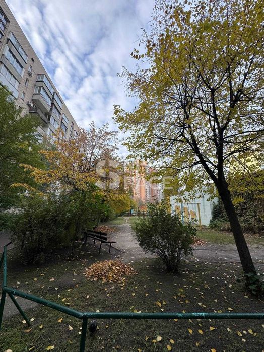 112м 4к Русанівська набережна.Б.Шамо 6.Ентузіастів.Русанівка