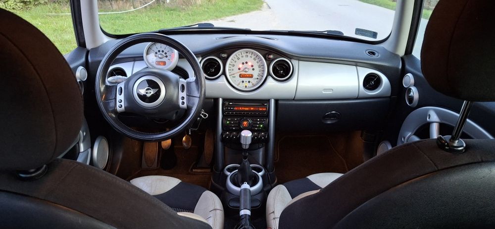 Mini/1.6B/ALUFELGI/klima/skóry/2x koła/ładny