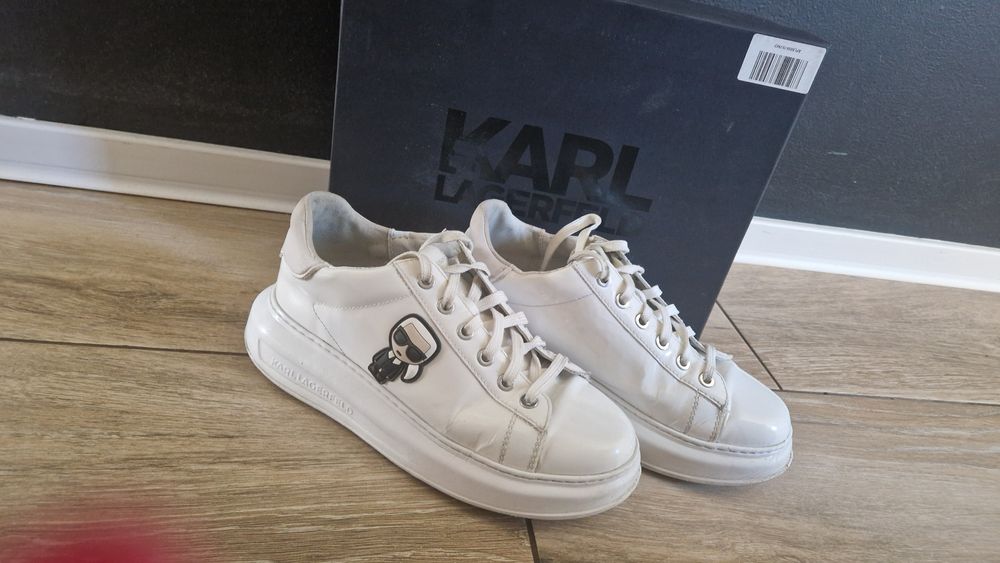 Karl lagerfeld 37
