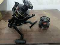 Carreto de pesca marca daiwa modelo BR2650