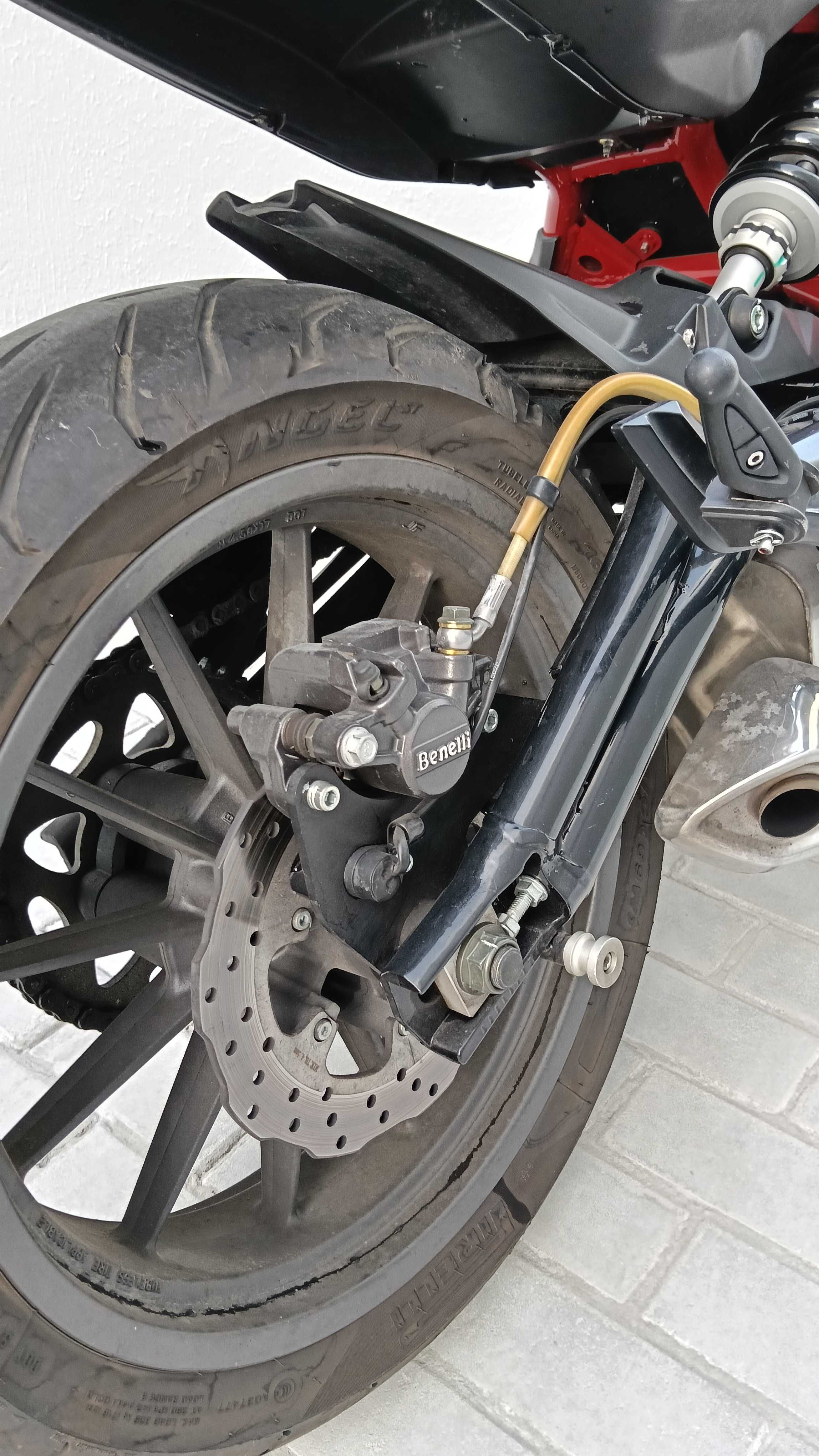 Mota Benelli bn 302