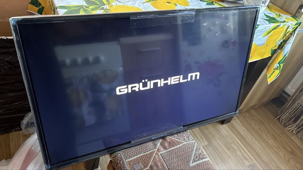Телевізор Grunhelm 32H500-GA11V 32