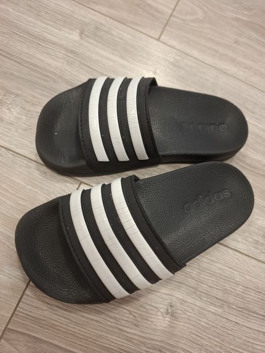 Klapki adidas 29