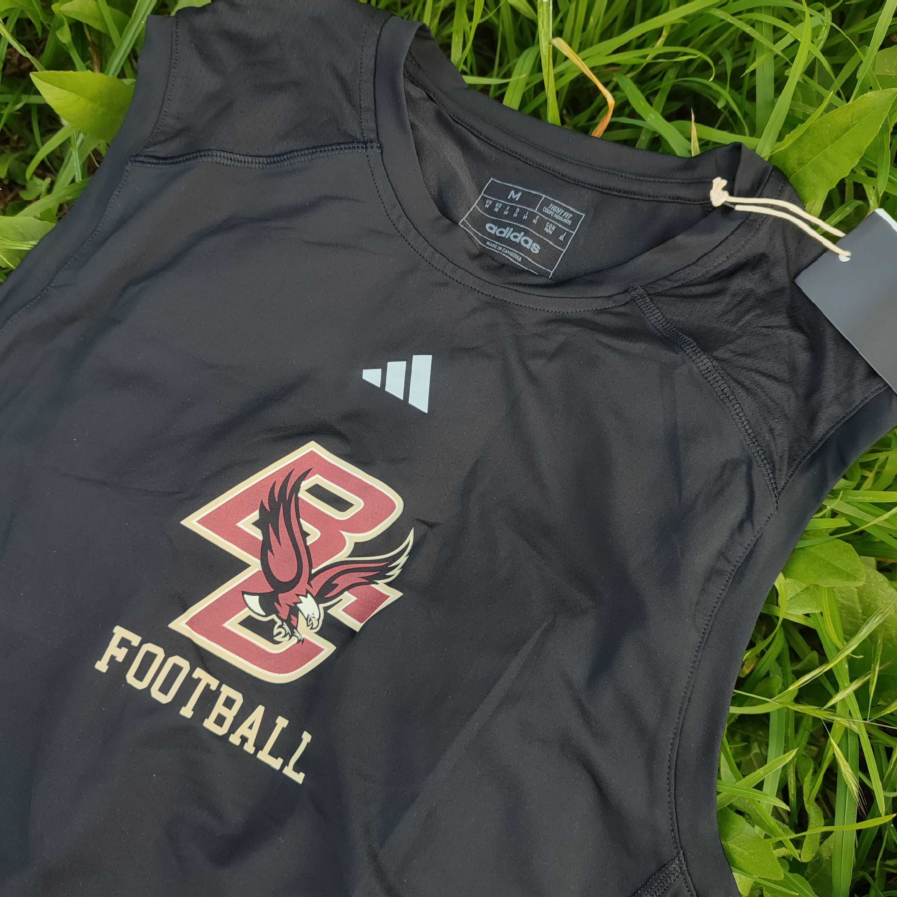 PromoçãoT-shirt sem mangas preto masculino Adidas M  para treino