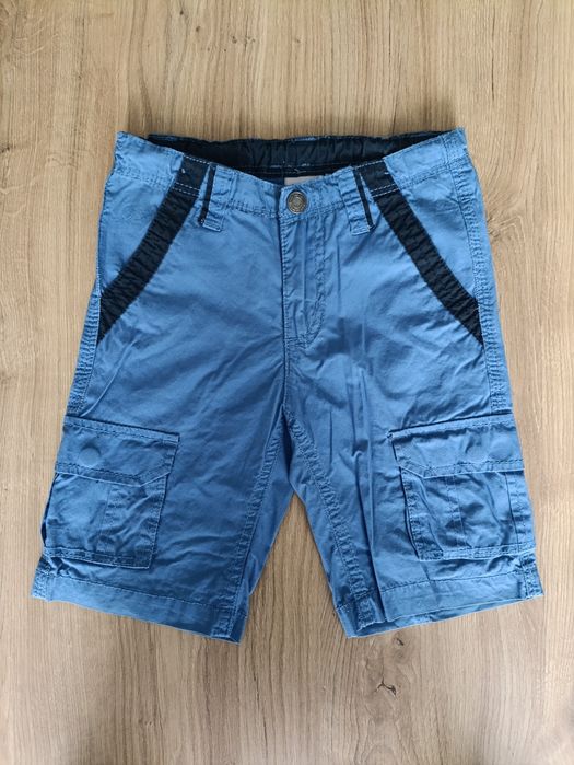 Krótkie spodenki bojówki dla chłopca rozmiar 122 niebieskie