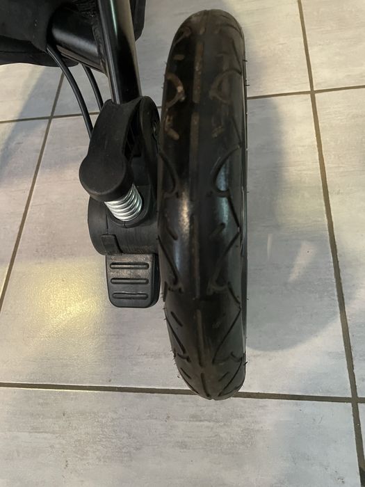 Коляска дитяча Britax разом з теплим чрхлом та рукавичками