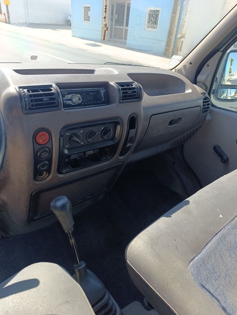 Renault master t35