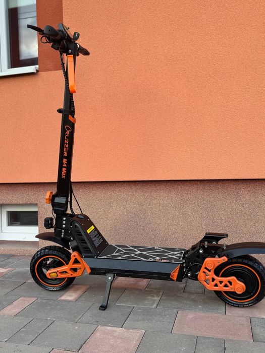 Електросамокат Cruzzer M4 Max