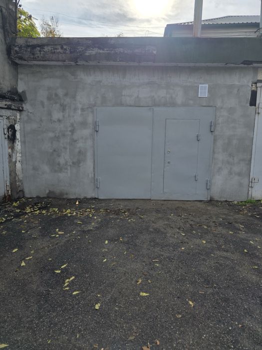 Сдам гараж центр города Каменское