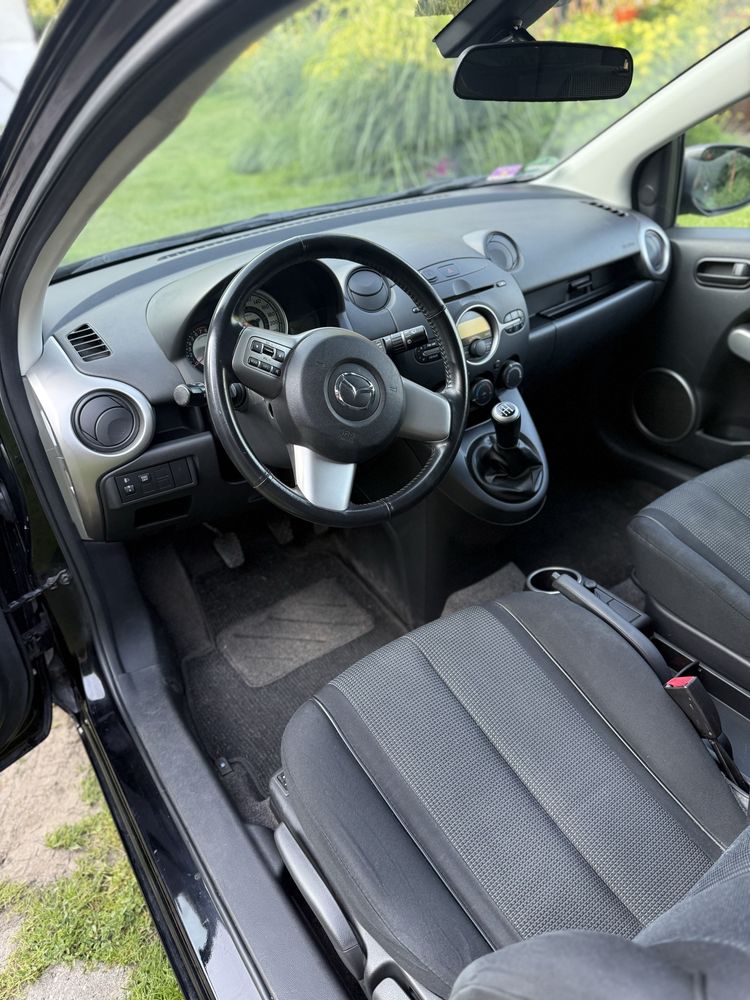 Mazda 2 2008 rok - zadbana, ekonomiczna, gotowa do jazdy