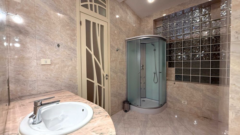 АРЕНДА • 3к кв с камином • Царский дом в Отраде • Французский бульвар