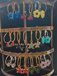 Brincos. Novos. Cada 2,20€