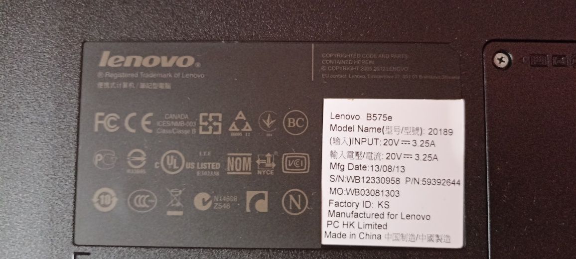 Sprzedam laptop LENOVO