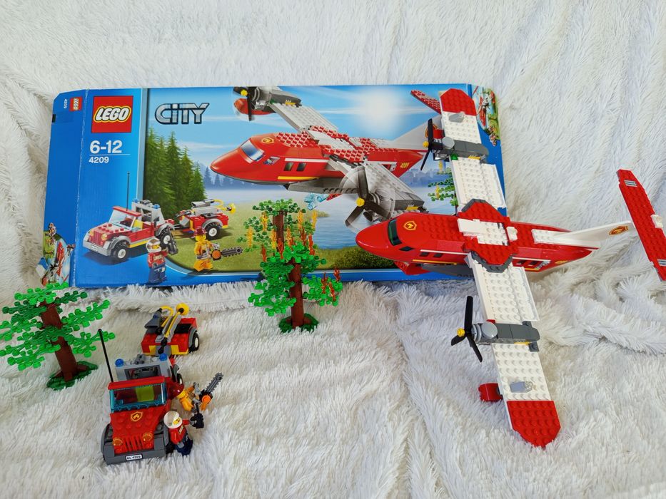 Zestaw LEGO City 4209 - Samolot strażacki - kompletny - pudełko