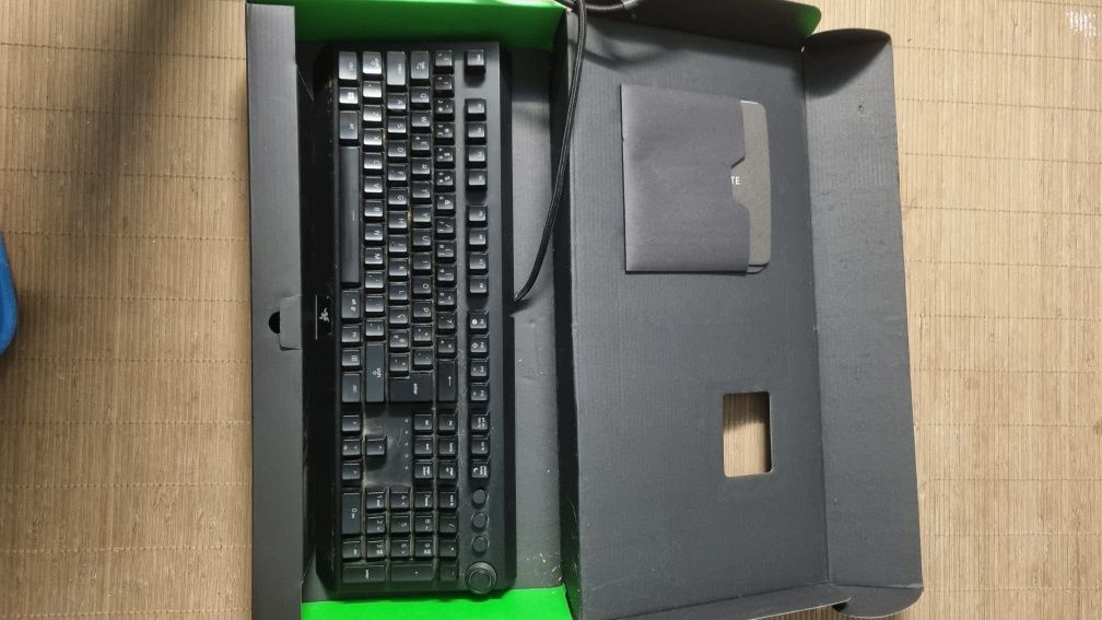 Teclado Razer BlackWidow Elite