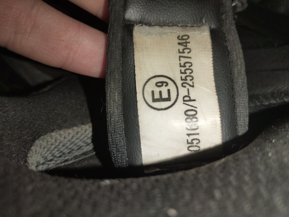 Продам шлем за 2.600 торг