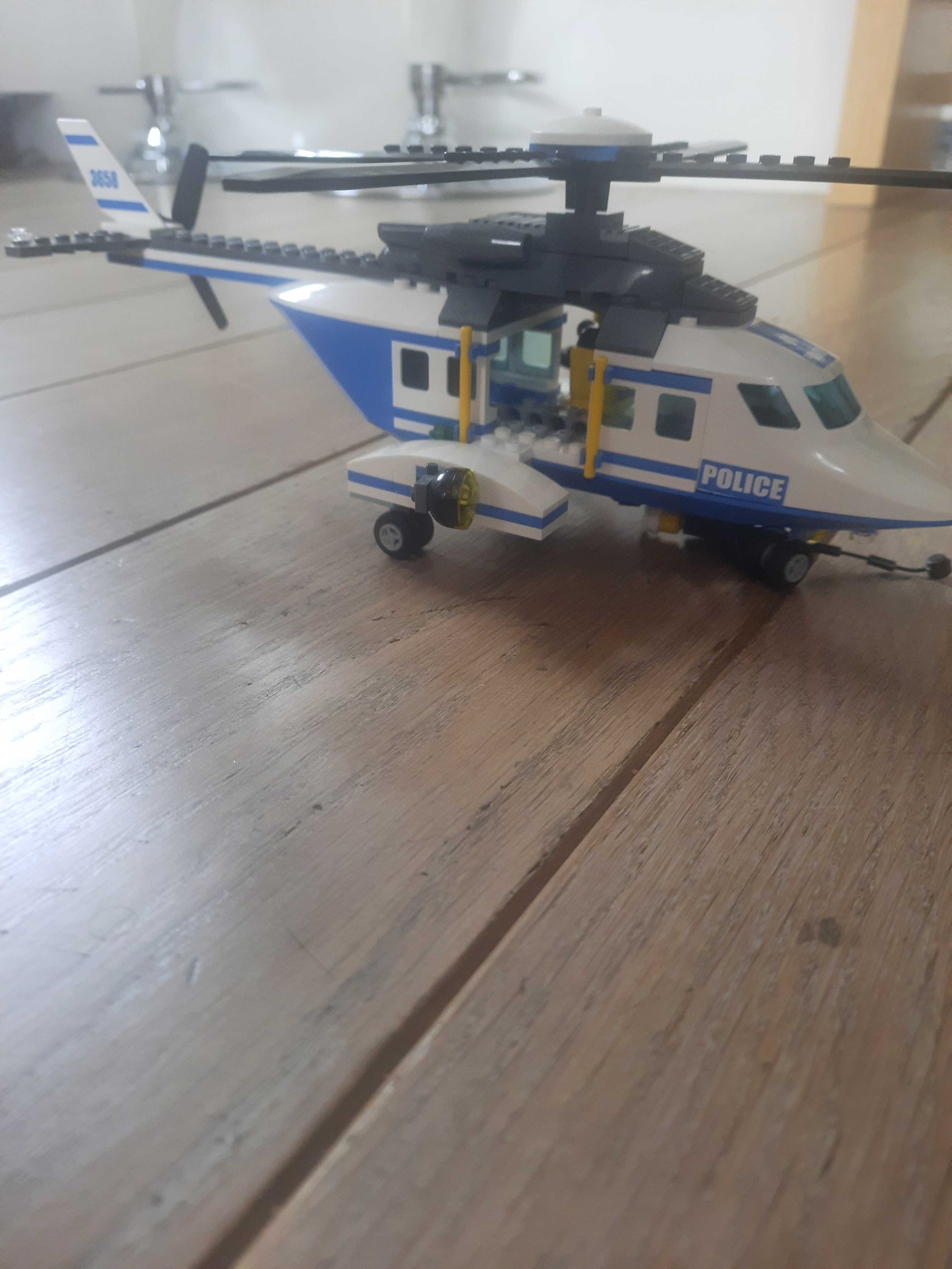 Lego 3658 Helikopter policyjny i auto złodzieja