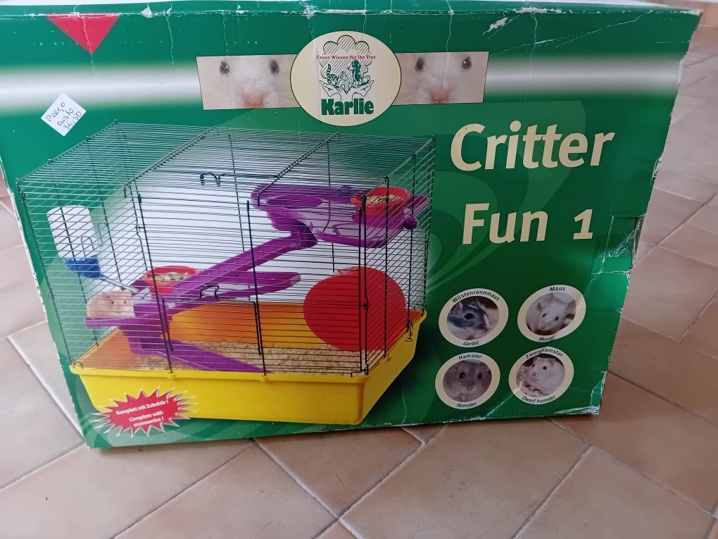Brinquedo  para hamester  novo