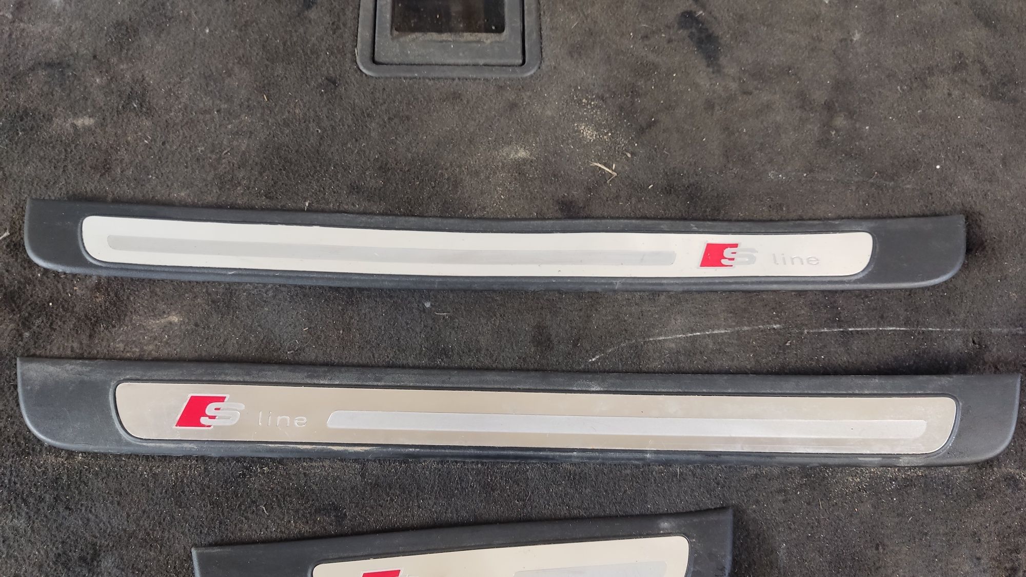 Nakładki progowe progi wewnętrzne s line Audi a4 b8 kombi