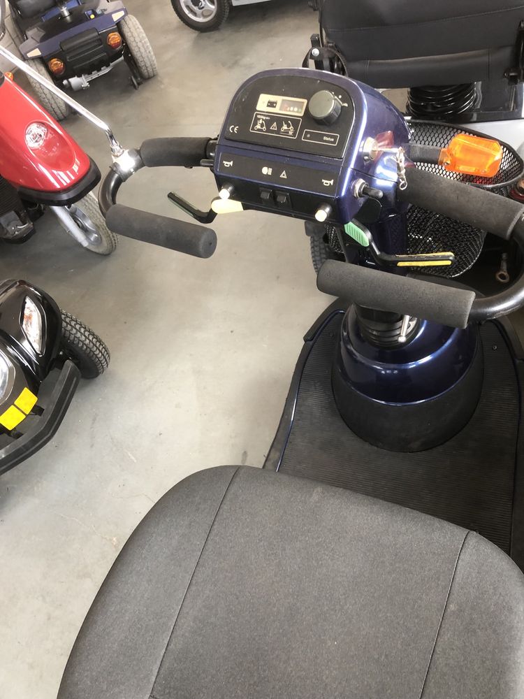 Skuter inwalidzki elektryczny Luna  pride z ladowarka