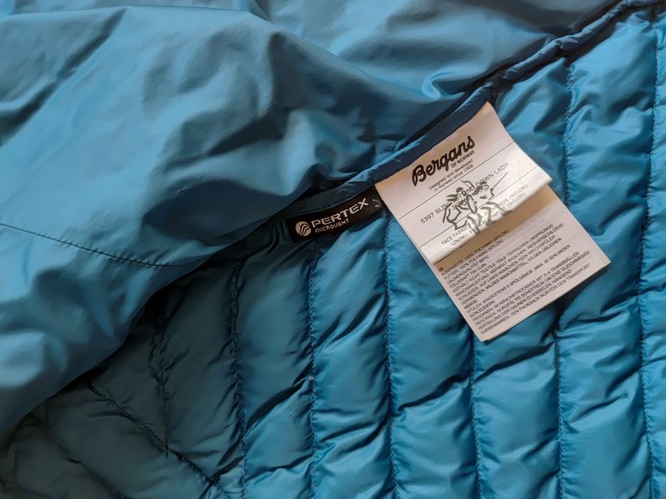 Kurtka puchowa damska bergans