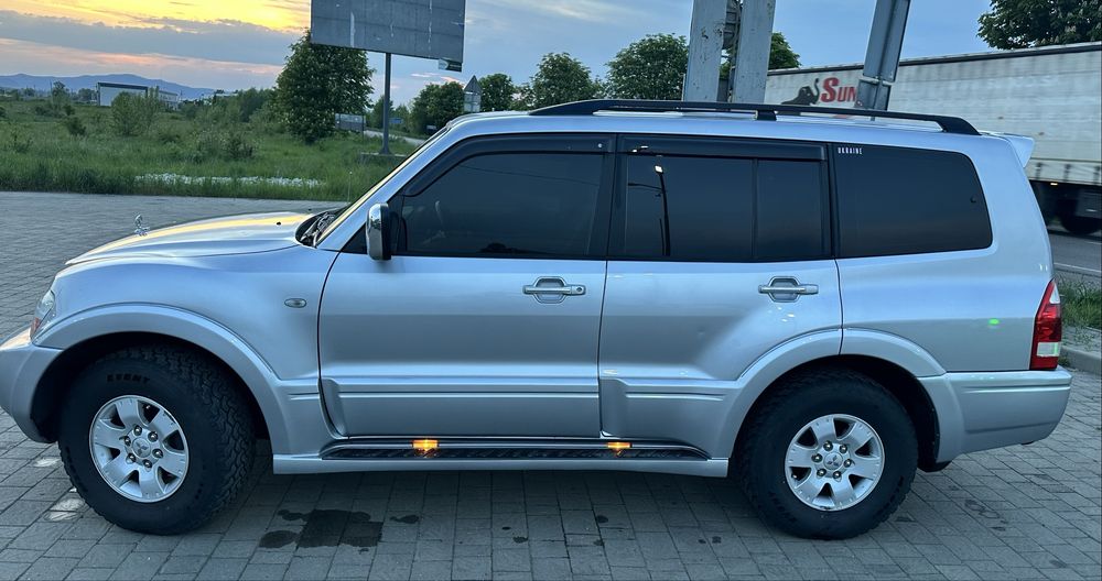 Mitsubishi Pajero Wagon