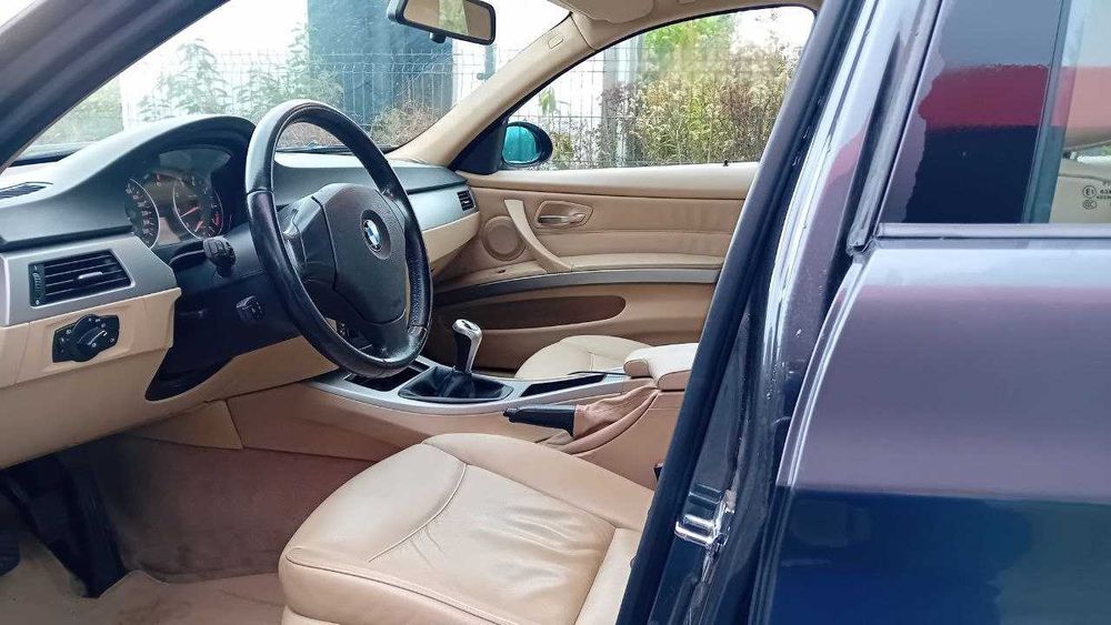 BMW e90 2.0 320i Benzyna Skóry Grzane Fotele