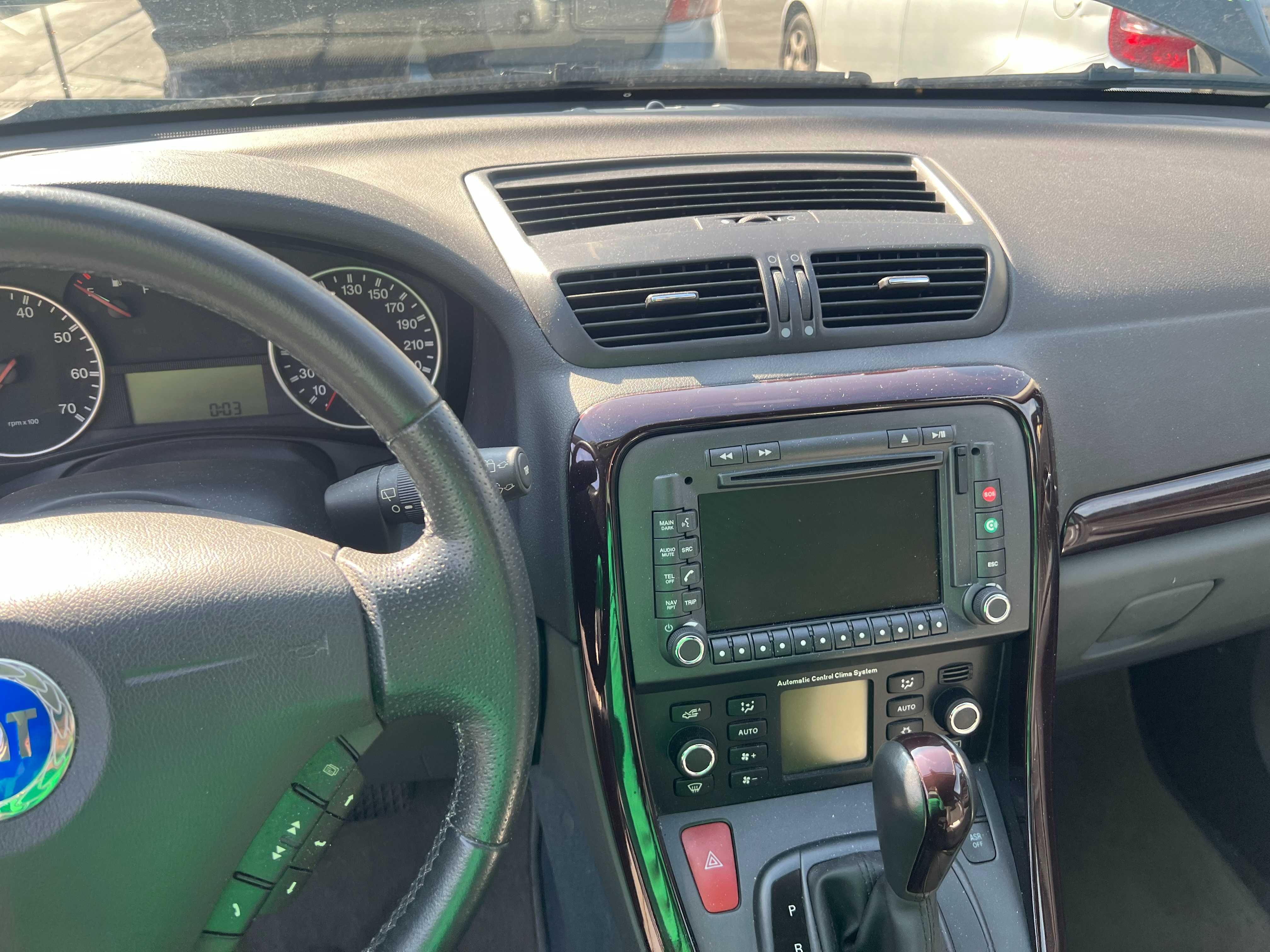 Fiat Croma II konsola kokpit + poduszki air bag europa