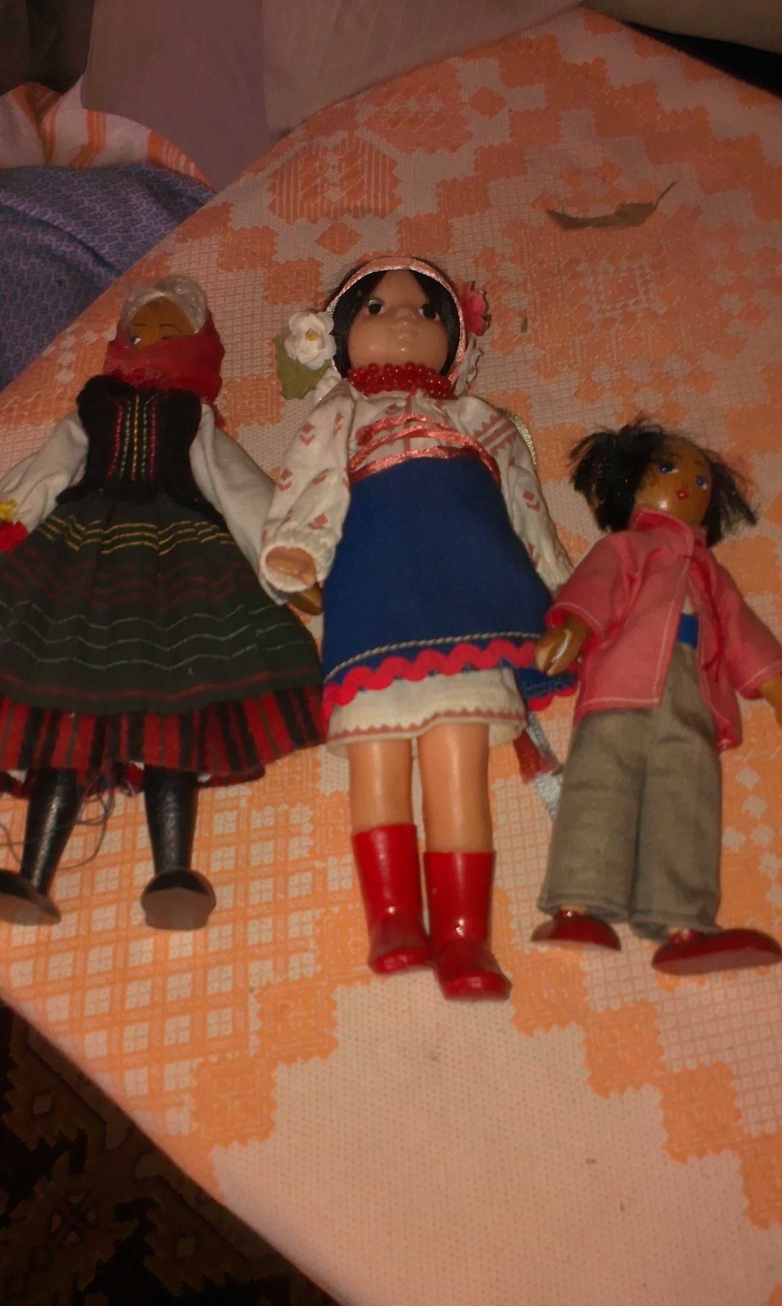 Продам куклы советские.
