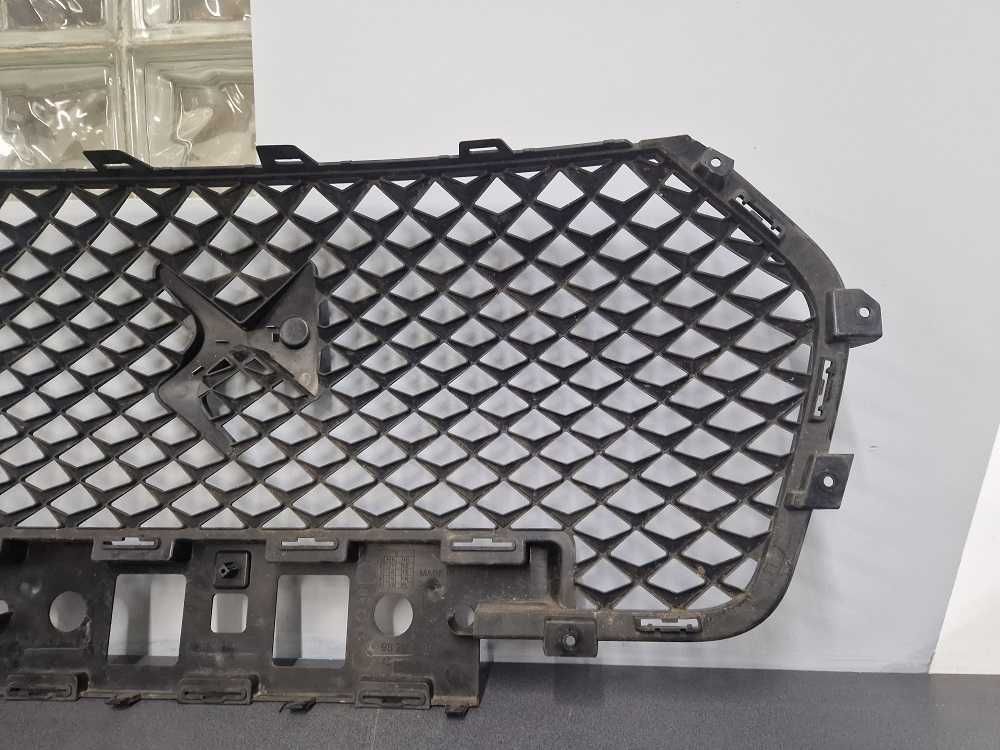 Citroen DS7 17-22r. Grill Atrapa Zderzaka