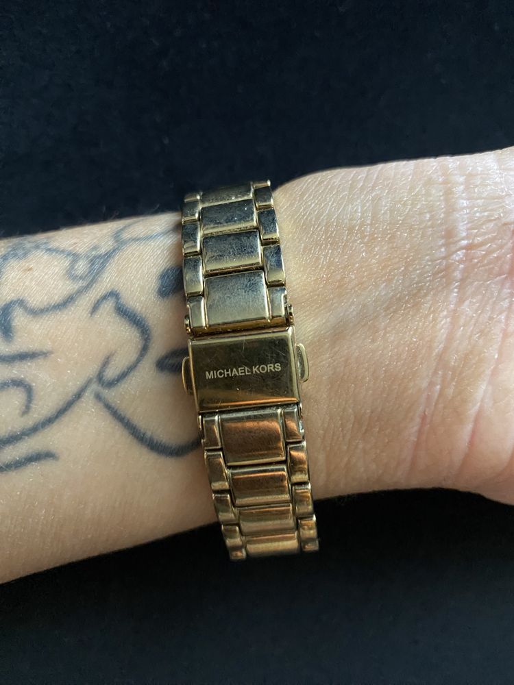 Michael Kors Zegarek Pyper MK4593 Złoty
