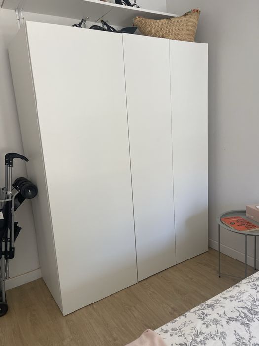 Roupeiro 3 portas ikea