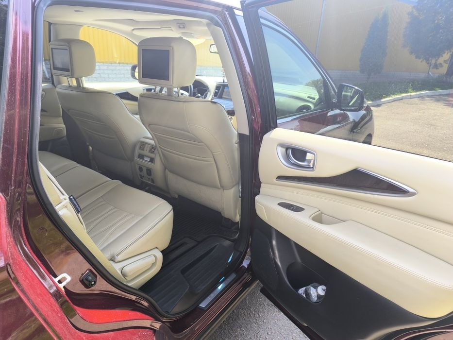 Продам автомобіль або обміняю на нерухомість в Одесі