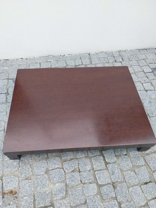 Mesa de sala baixa